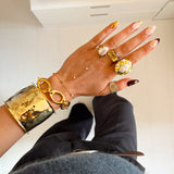 ILSE HANDCHAIN.