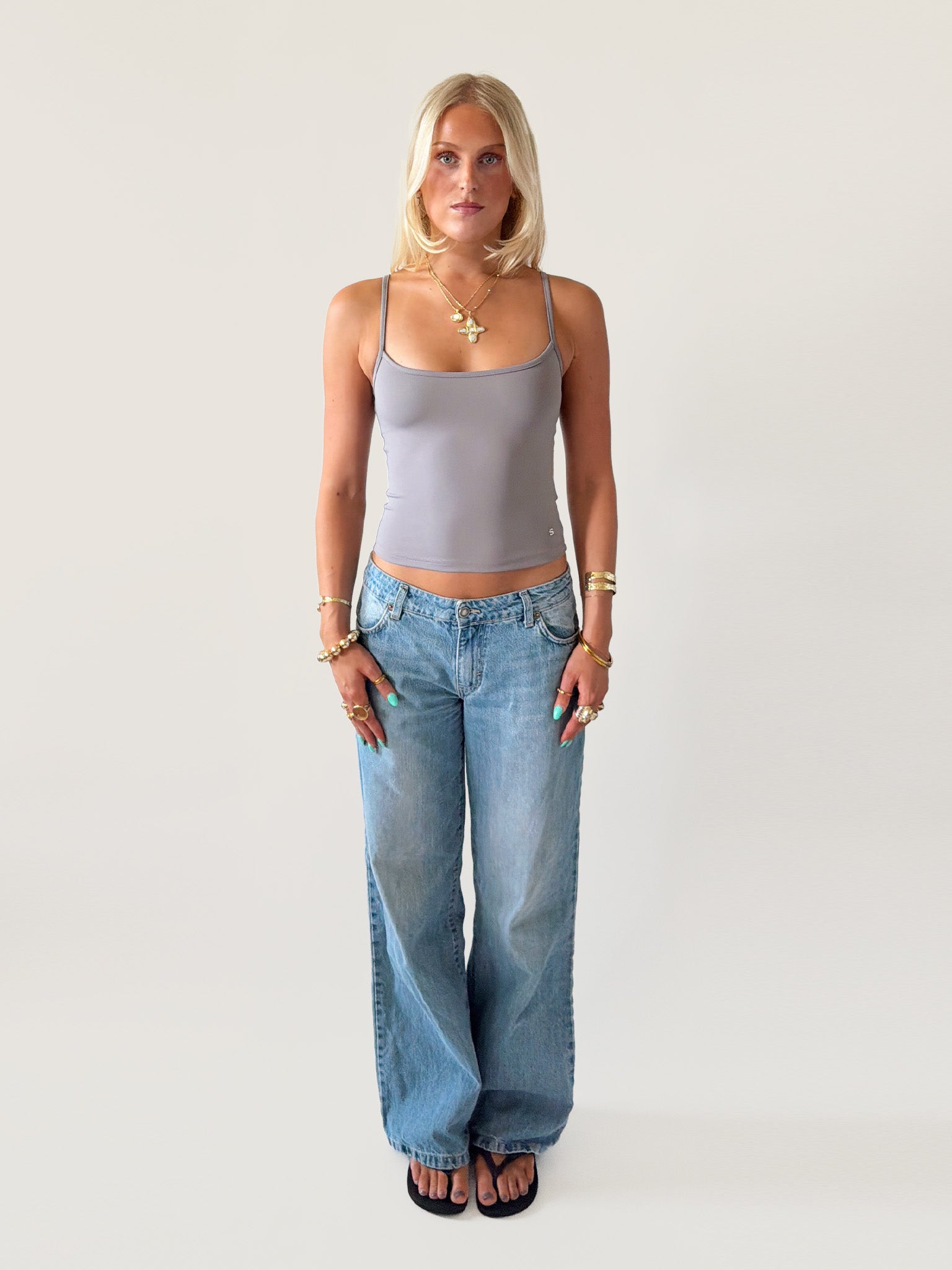 SIGNATURE SPAGHETTI STRAP TANK TOP IN GREY