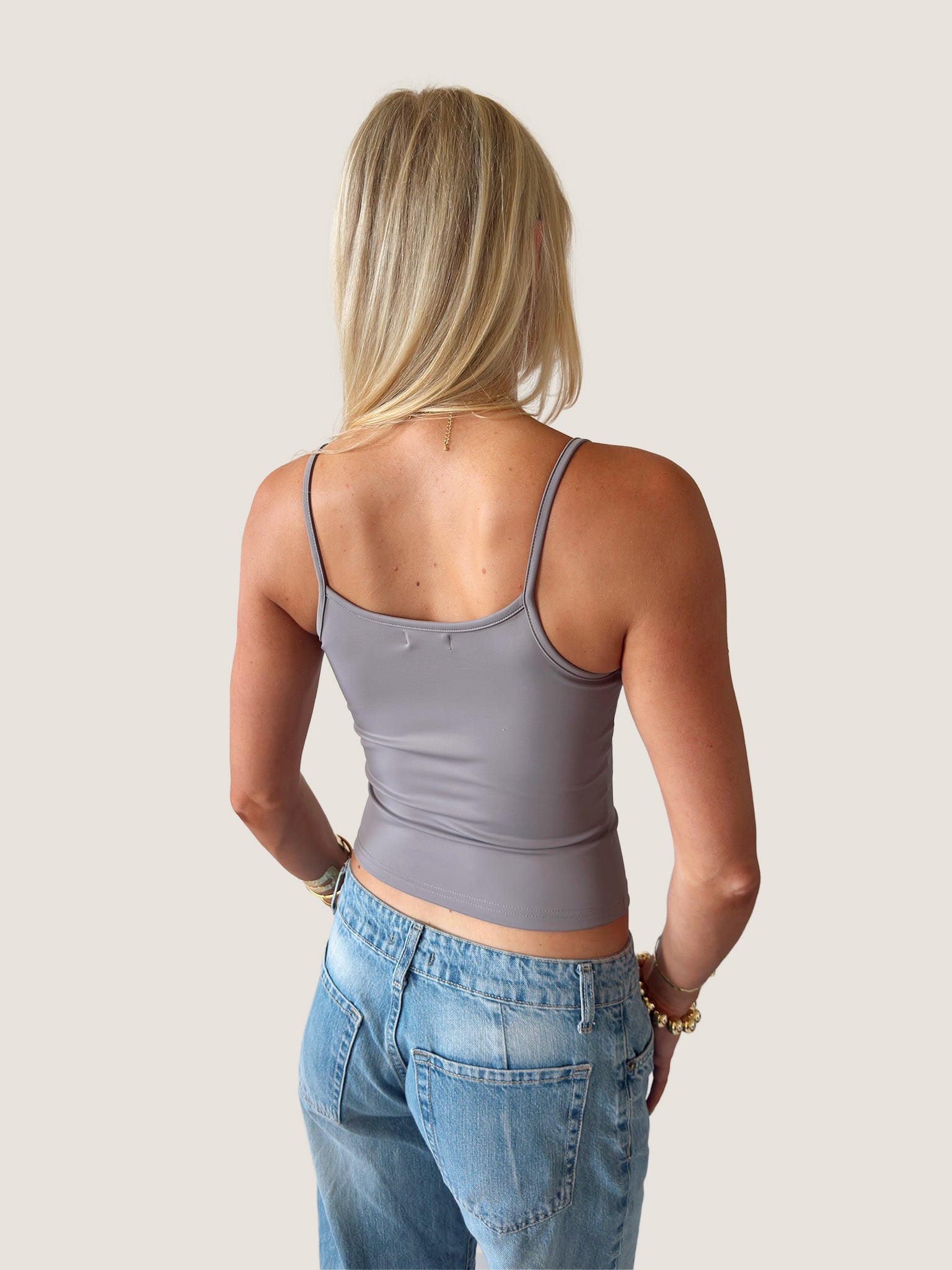 SIGNATURE SPAGHETTI STRAP TANK TOP IN GREY