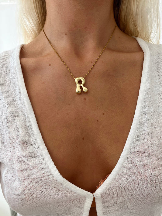 NEW DESIGN - VIE INITIAL NECKLACE