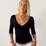 EDDA V-NECK 3/4 SLEEVE TOP IN BLACK - scandivv