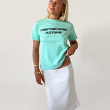 EVERYTHING WORKS OUT FOR ME GRAPHIC TEE - scandivv