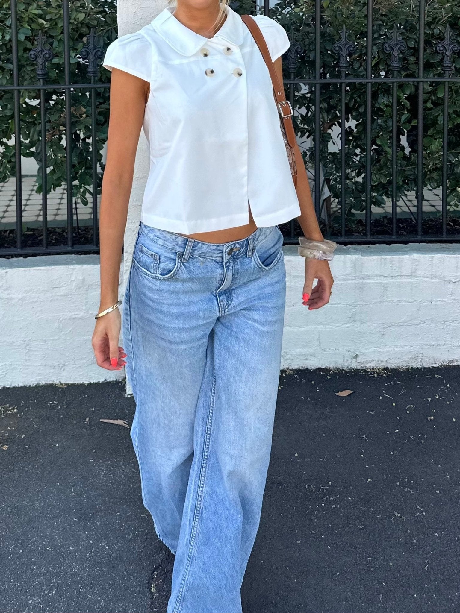 JASSIE BUTTON TOP IN WHITE - scandivv