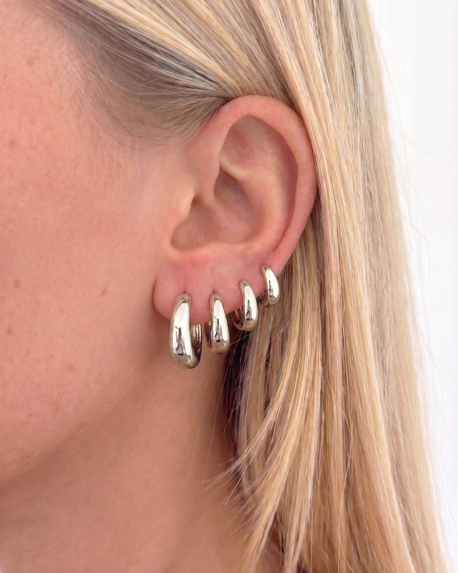 EMMI EARRINGS SILVER - scandivv
