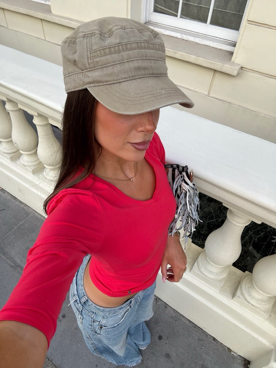 SUUS V-NECK 3/4 SLEEVE TOP IN RED - scandivv