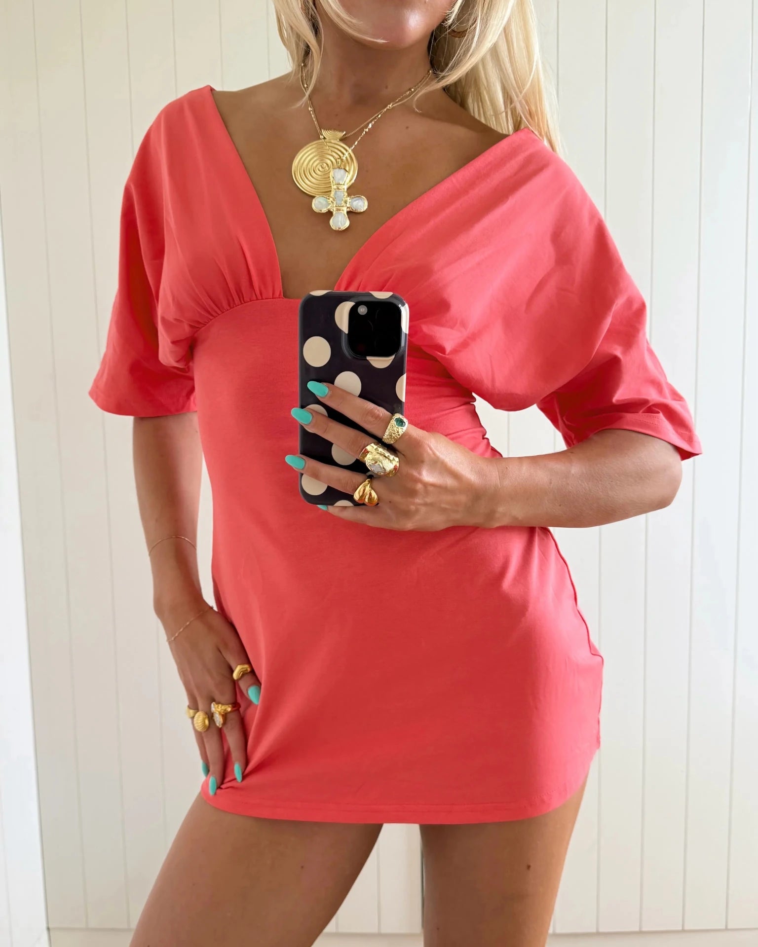 JESSIE DEEP V DRAPED SLEEVE DRESS IN CORAL RED - scandivv