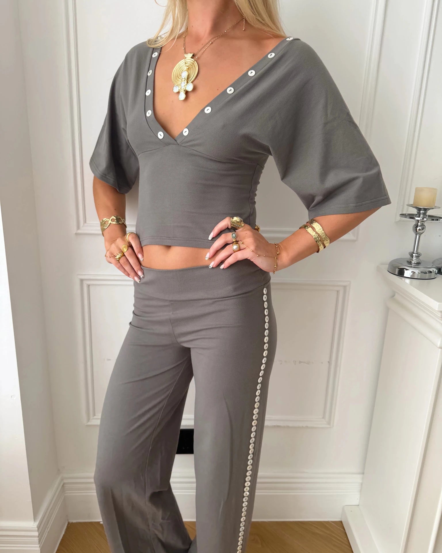 MAEVE SHELL BUTTONS PANTS IN SMOKE - scandivv