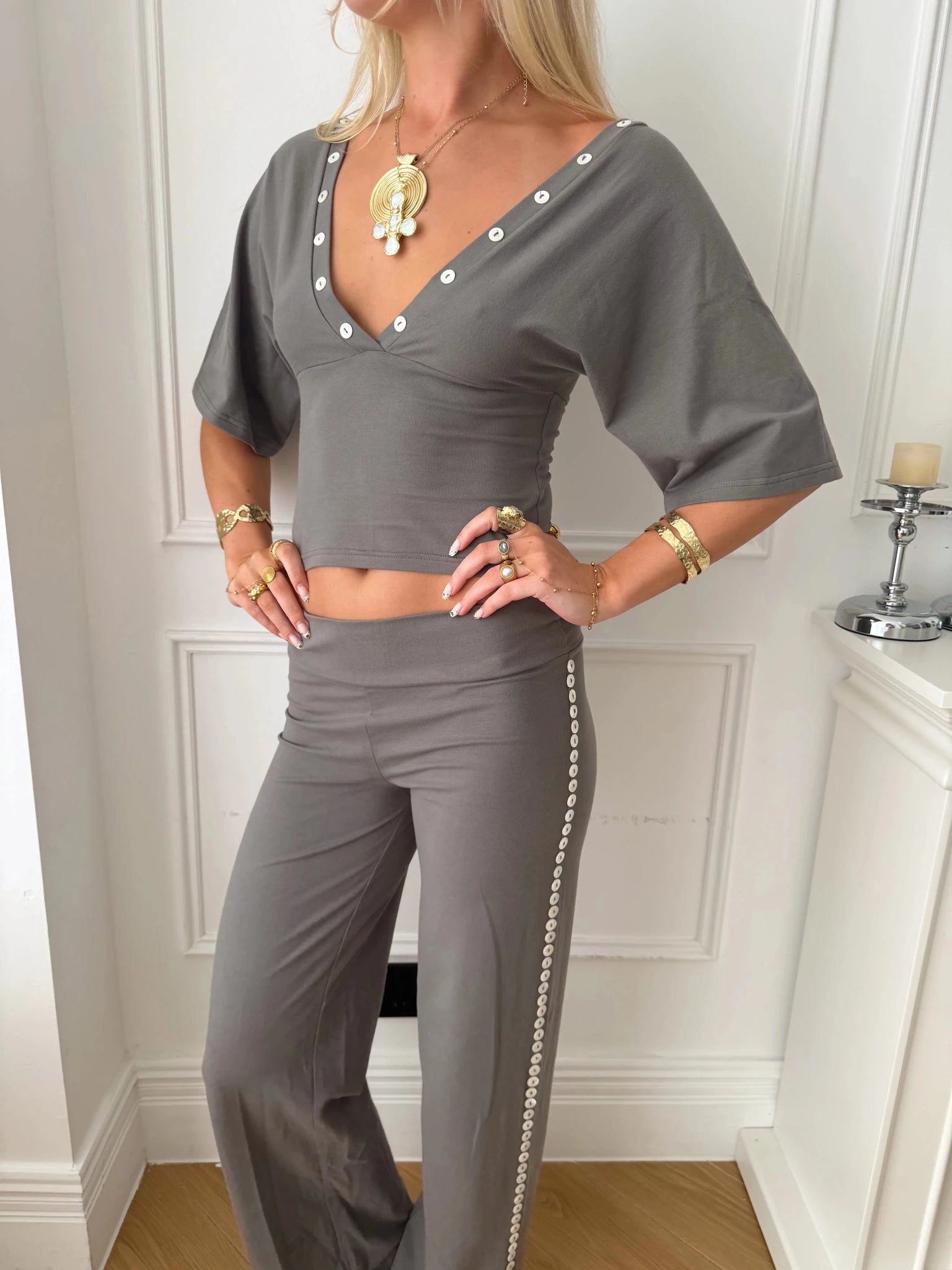 MAEVE SHELL BUTTONS PANTS IN SMOKE - scandivv