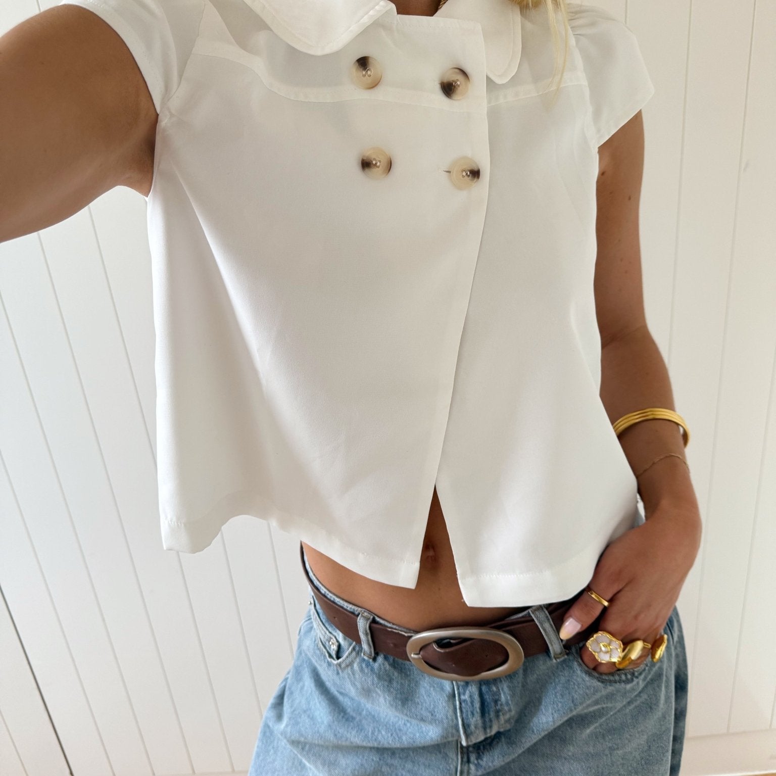 JASSIE BUTTON TOP IN WHITE - scandivv