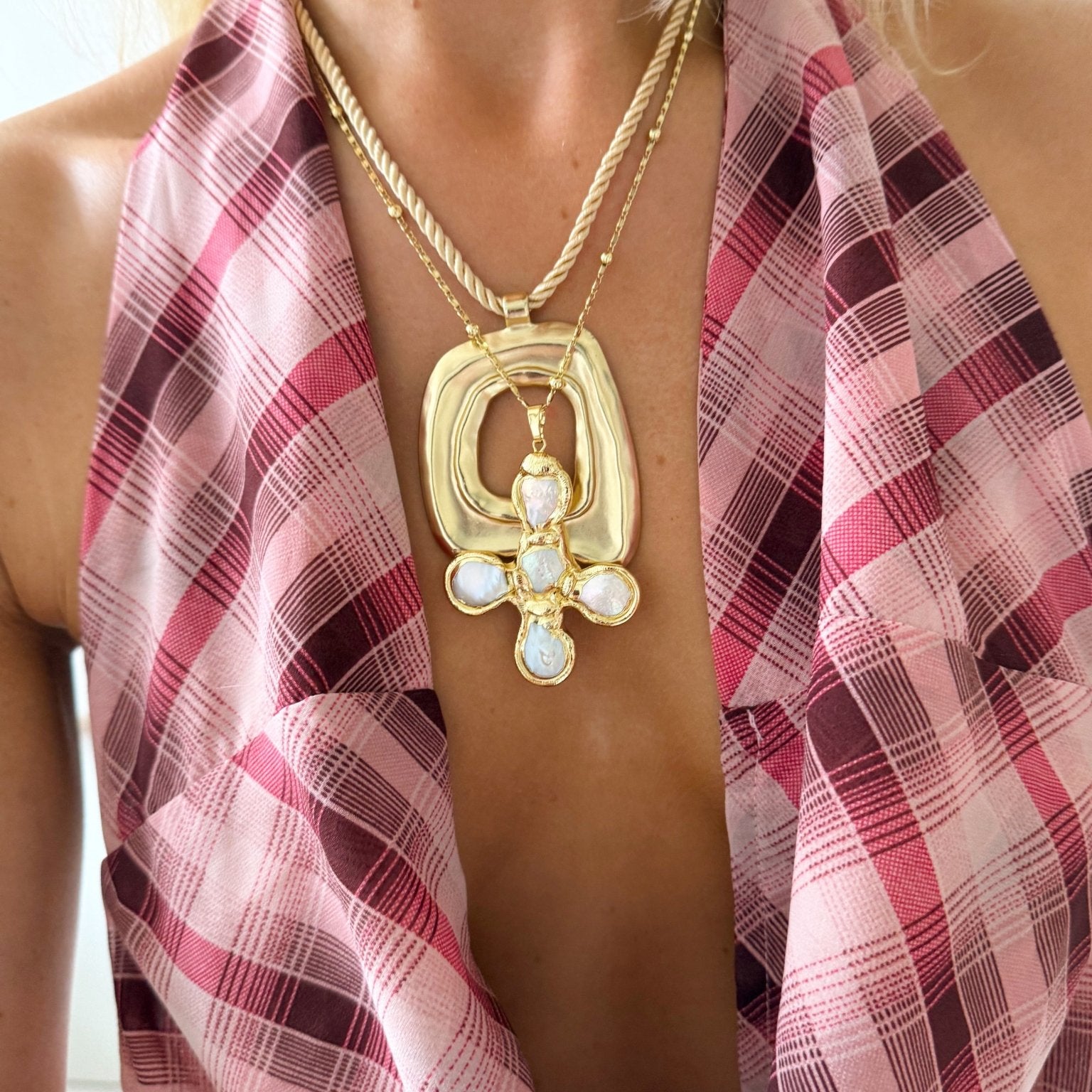 THIS IS HER STACK - scandivv