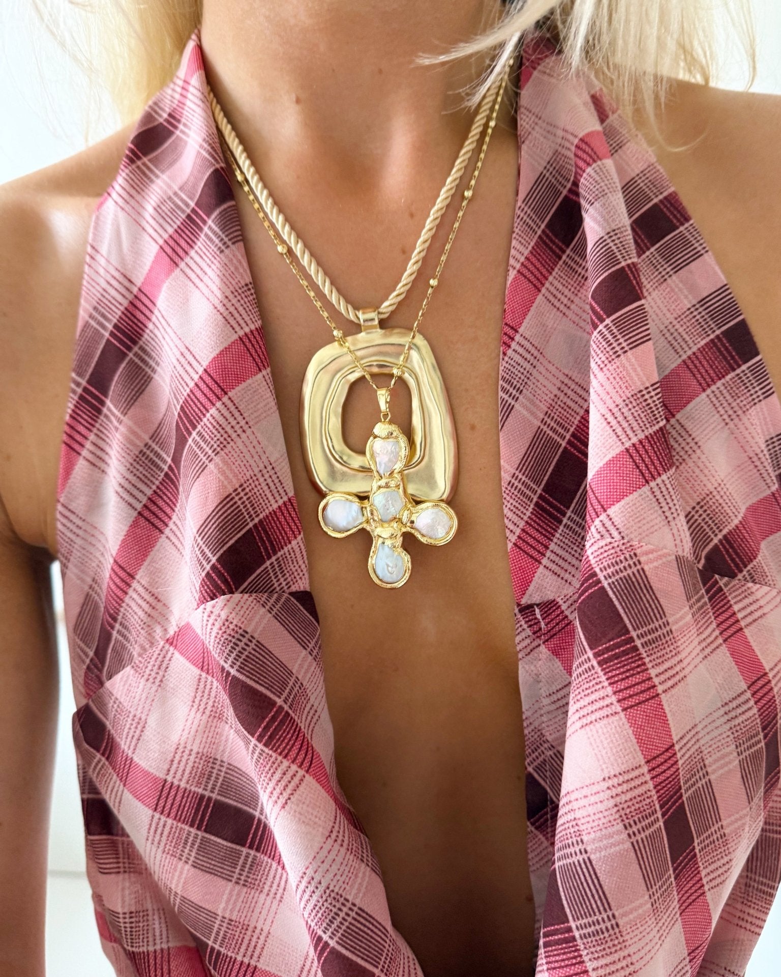 THIS IS HER STACK - scandivv