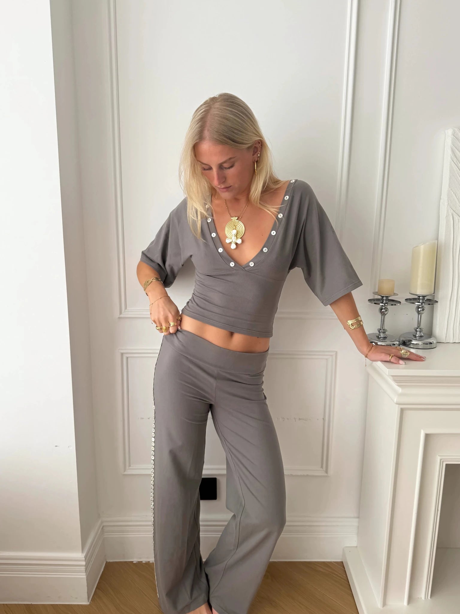 MAEVE SHELL BUTTONS PANTS IN SMOKE - scandivv