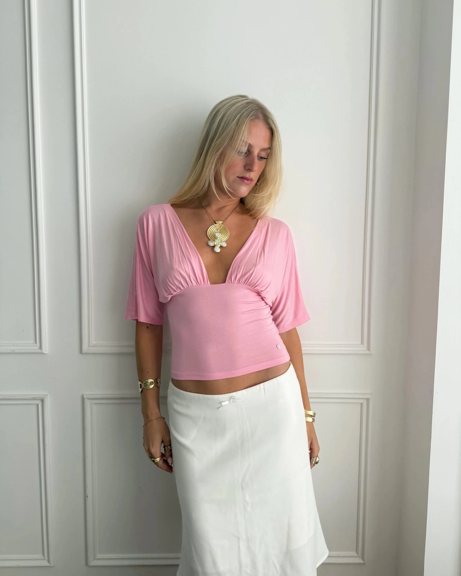 ANNA DEEP V DRAPED SLEEVE TOP IN PINK - scandivv