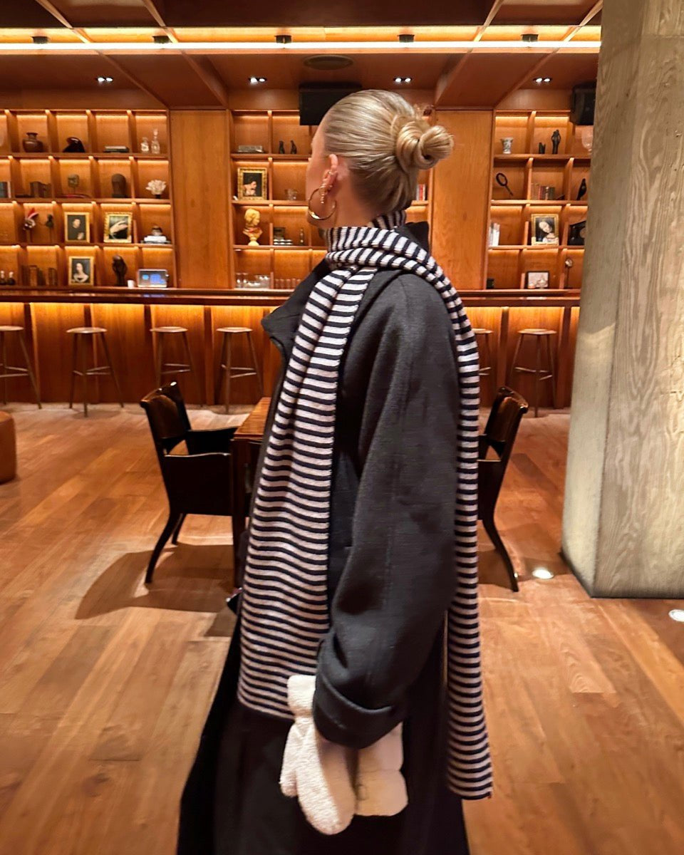 ALVA KNIT WITH SCARF IN NAVY AND GREY - scandivv