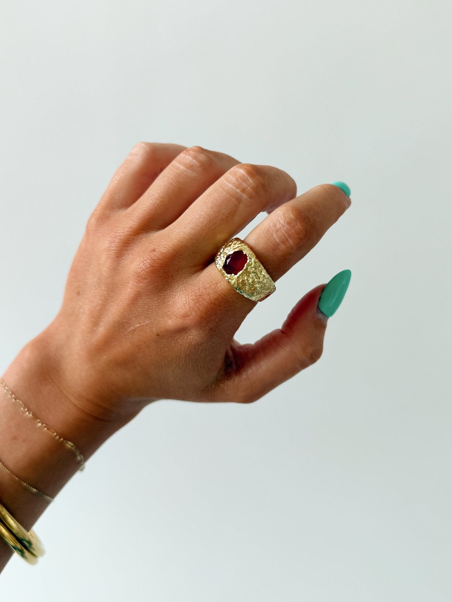 BEER RING IN RED - scandivv