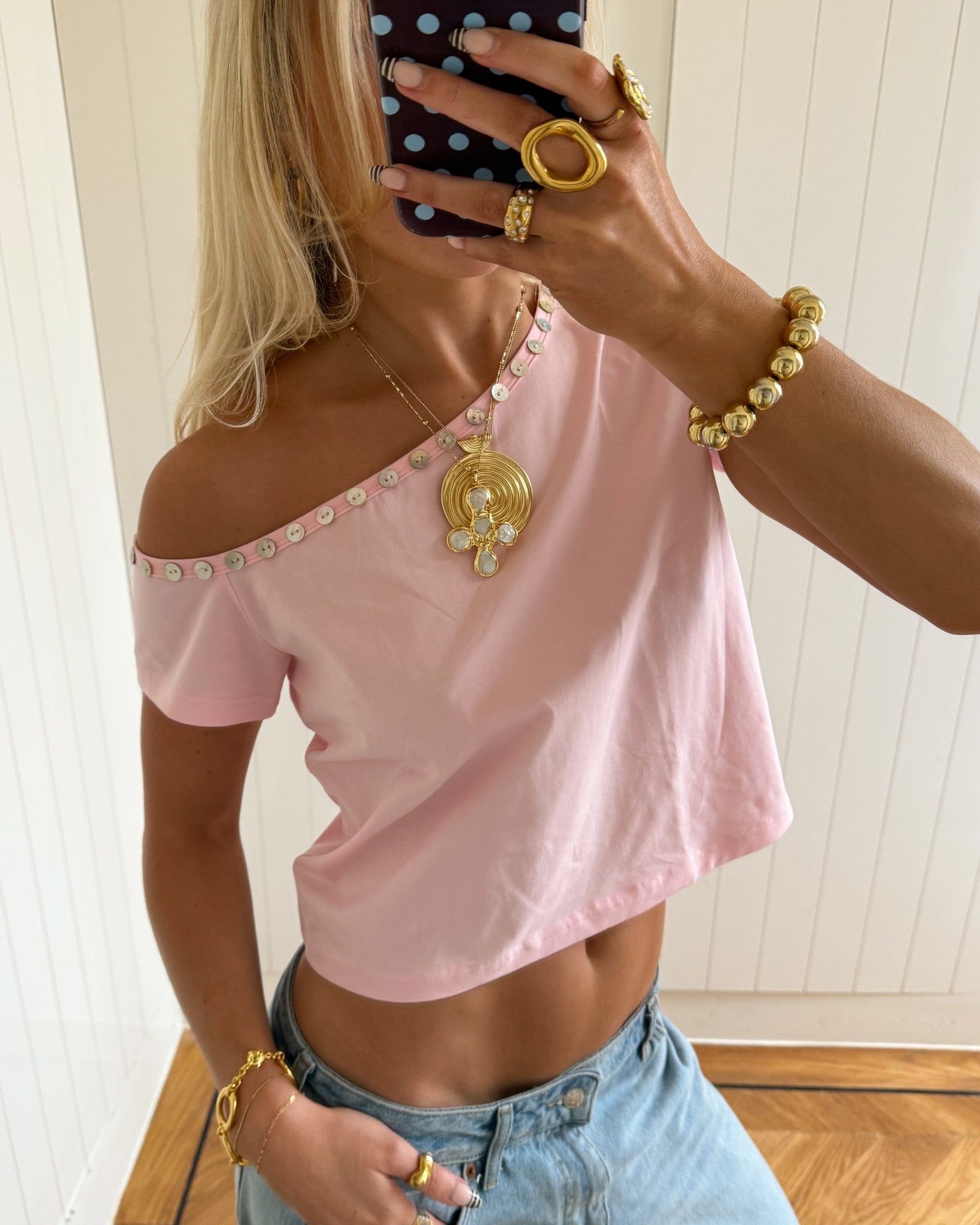 COMING SOON - ADA TOP WITH SHELL BUTTONS IN PINK - scandivv
