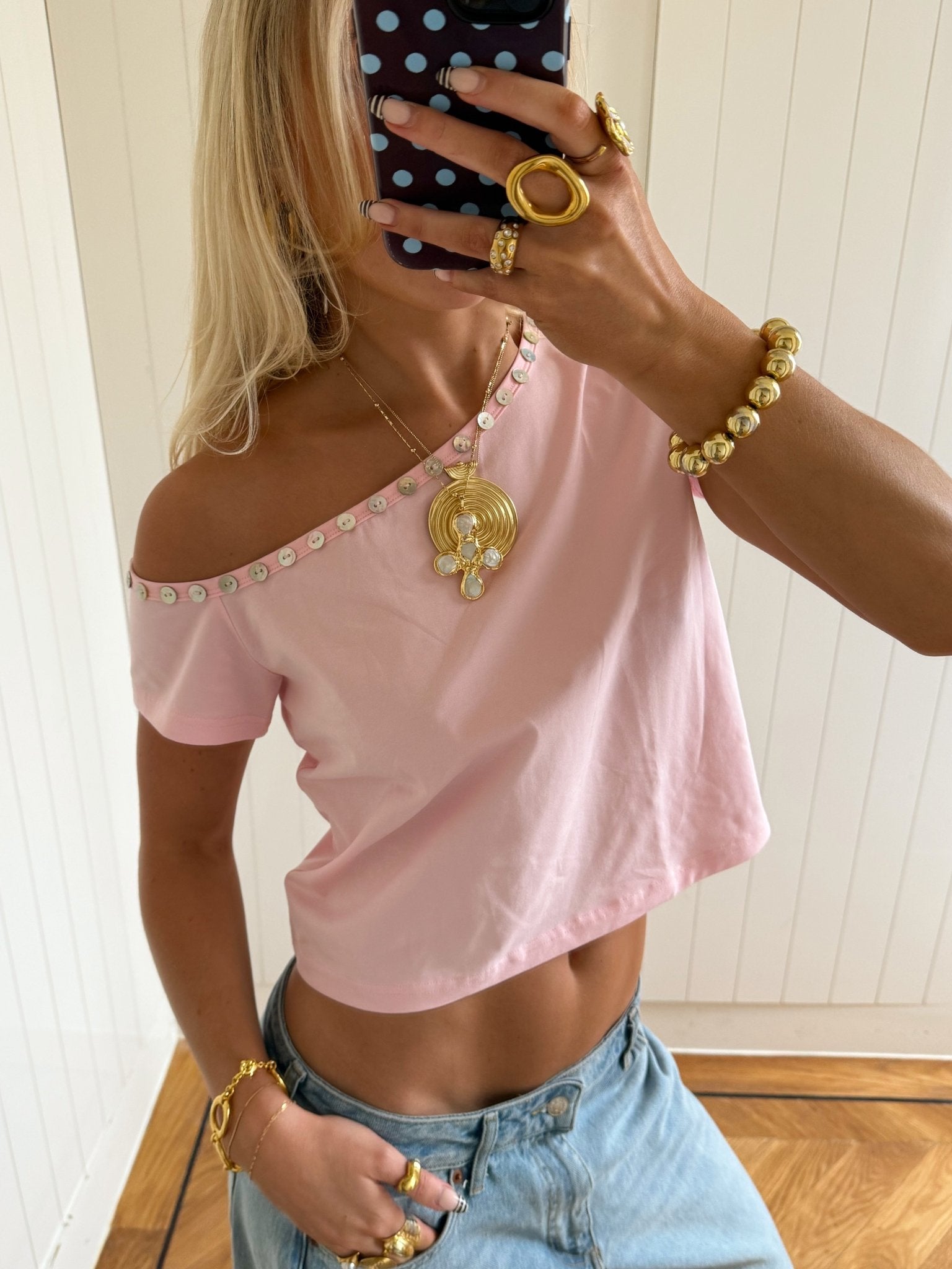 COMING SOON - ADA TOP WITH SHELL BUTTONS IN PINK - scandivv