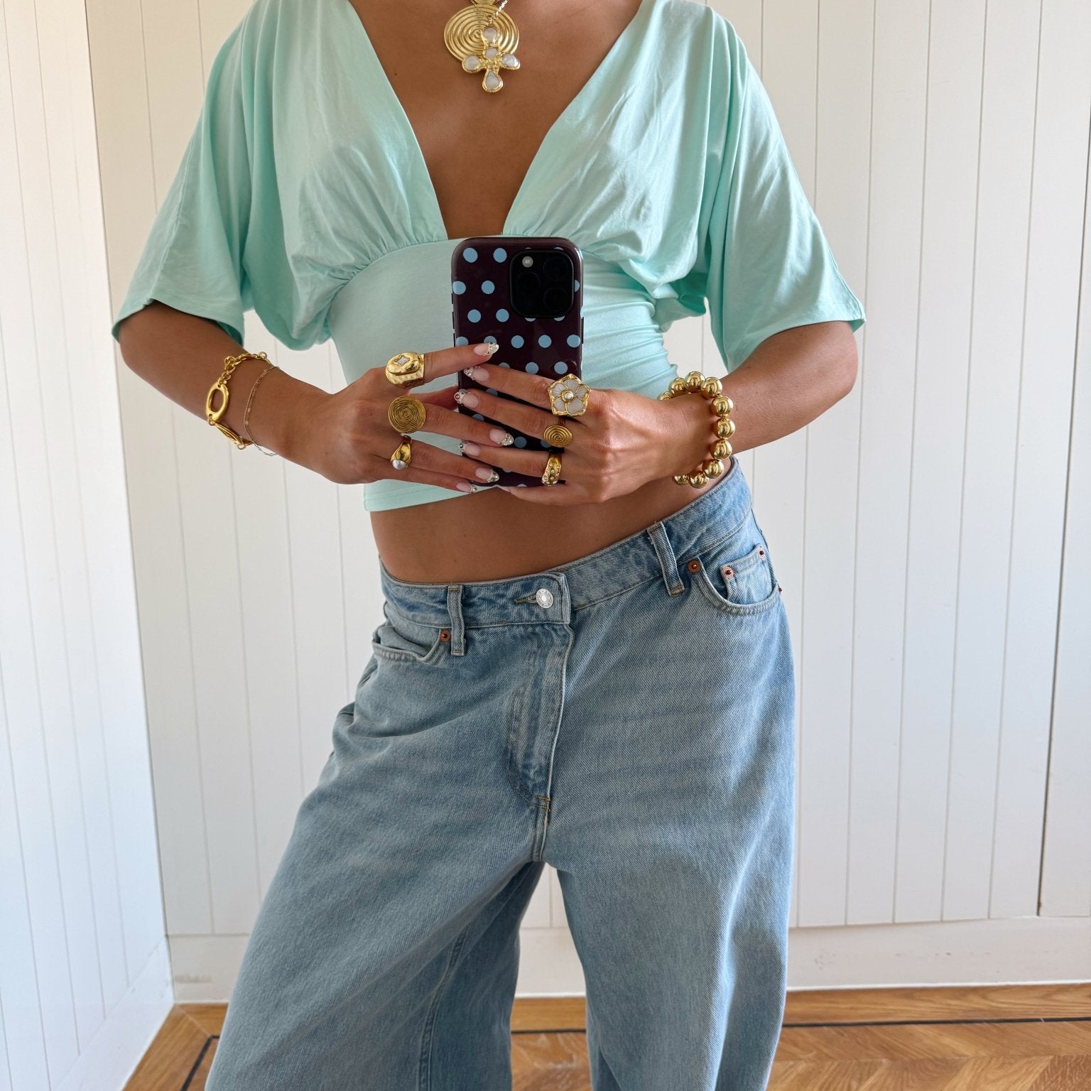 COMING SOON - ANNA DEEP V DRAPED SLEEVE TOP IN AQUA - scandivv