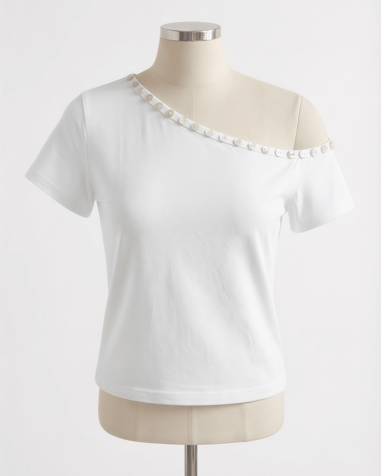 ADA TOP WITH SHELL BUTTONS IN WHITE - scandivv